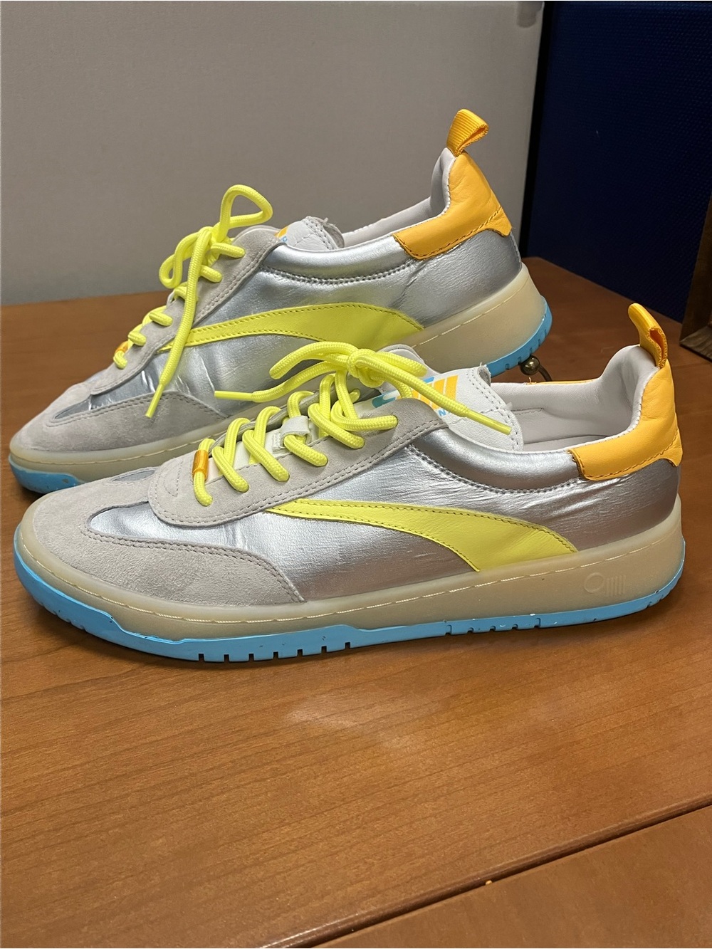 Oncept Panama Low-Profile Women's Sneakers in Silver Flash 7.5